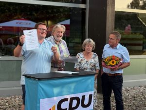 CDU Barsinghausen feiert mit Ehrungen und Berliner Einblicken